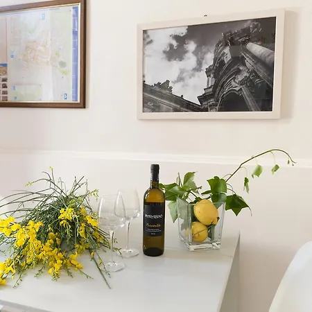 Nobilis Apartment