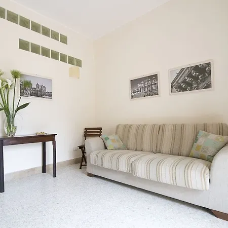 Nobilis Apartment